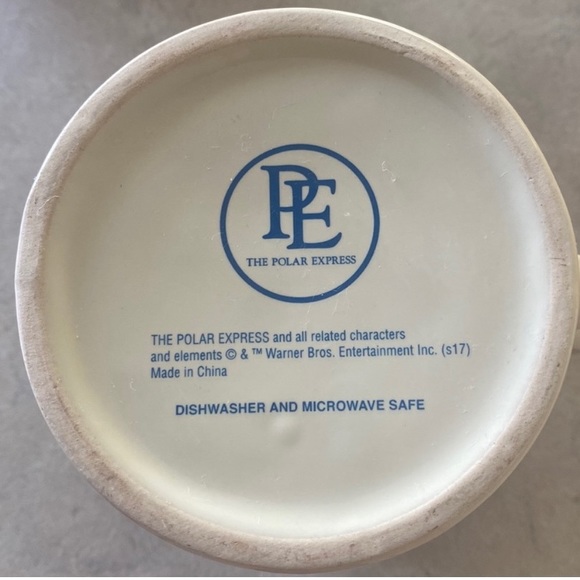 Polar Express 16 Oz Mug Exc Condition - Picture 5 of 9